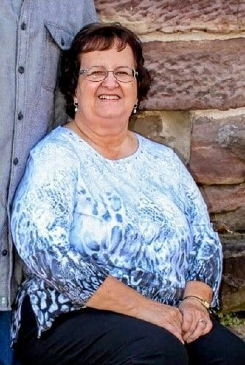 Linda Jane (Gernert) Houyouse