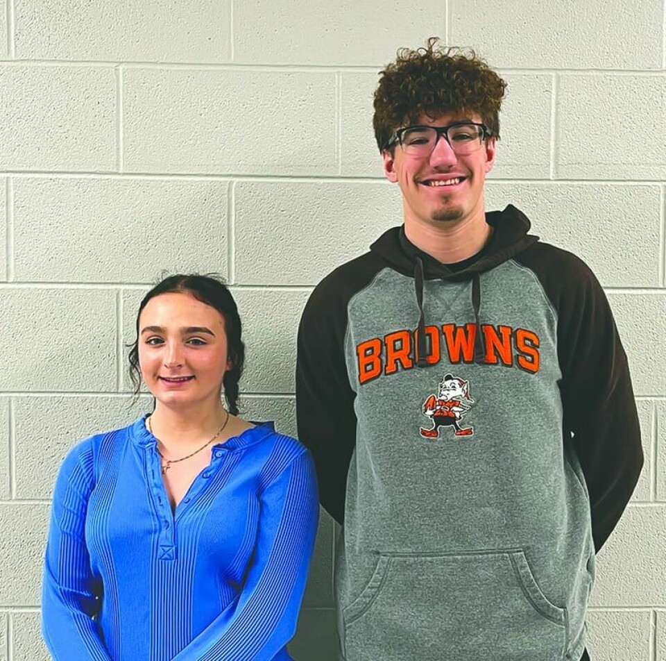 Makenzie Burgett and Cadyn Smith