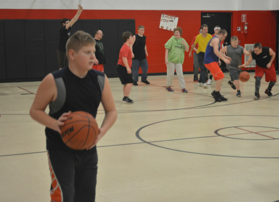 Hopewell Indians Red Team preparing for state Coalton Mobley prepares to pass the ball during basketball practice at Hopewell School. The Hopewell Indians Red Team will play in the state championships this weekend at Bowling Green University. Josie Sellers | Beacon