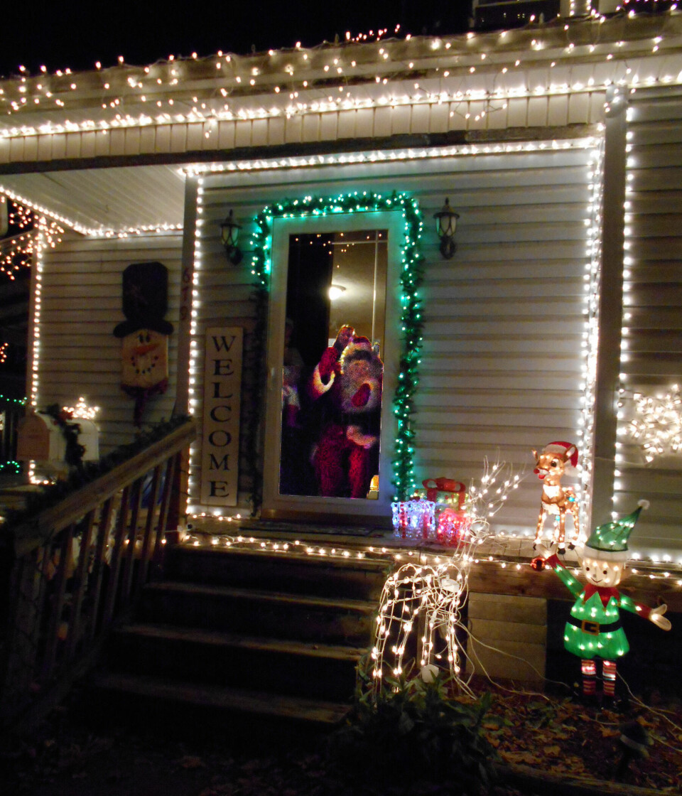 Family helps dad continue 30 year tradition