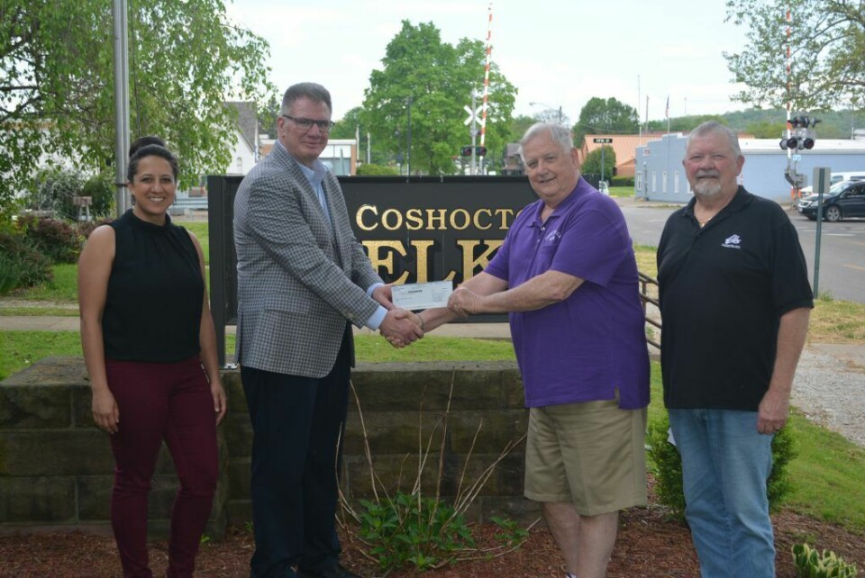 Elks Lodge donates $10,800 to Echoing Hills