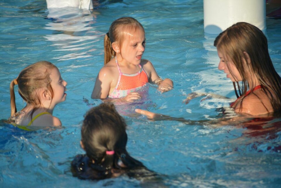 Volunteers are essential to swimming lessons