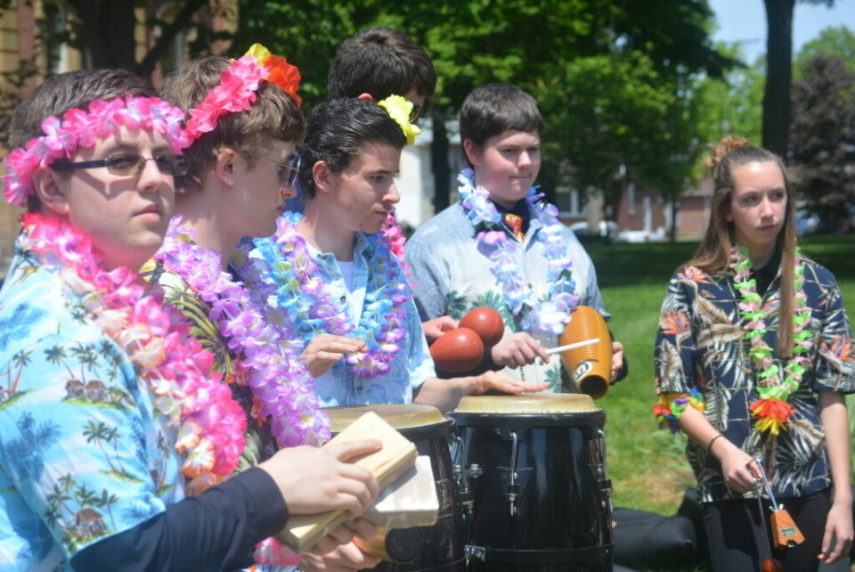 Dogwood lunches celebrate youth arts Members of River View High School’s Caribbean Drum Ensemble performed on May 10 at the Dogwood Youth Arts Celebration on the court square. Josie Sellers | Beacon