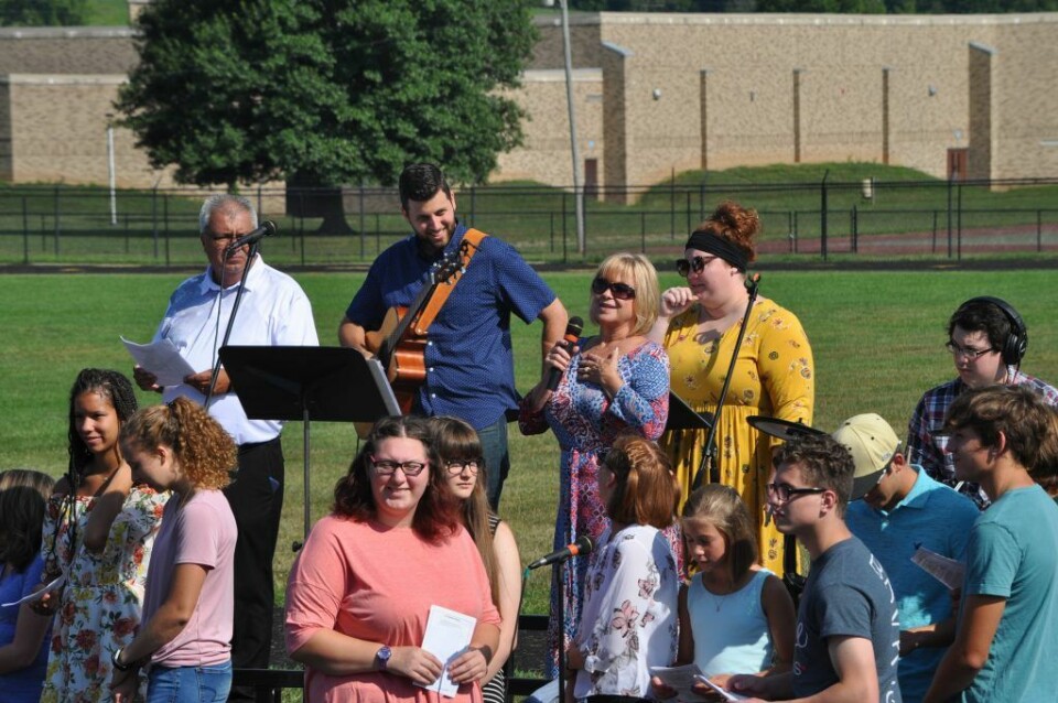 FCA hosting community worship service