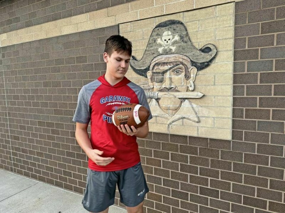 Coming into the 2023 season, Garaway quarterback Brady Geibel went through a crash course to learn a new system. His gradual improvement helped pave the way for a record-setting campaign for the Pirates. Geibel’s presence helps Pirates reach new heights