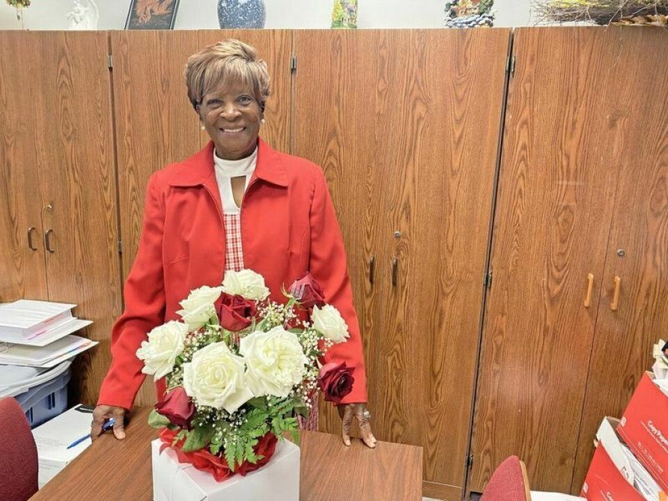 Donna Merrill Merrill receives Lifetime Leadership Award
