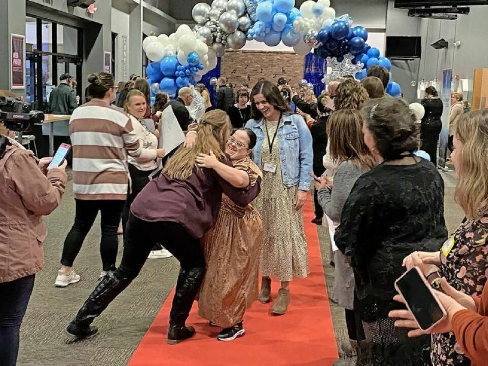 Smiles and hugs are a big part of Tim Tebow’s Night to Shine, and it is only through volunteers that all of the festivities can take place. Night to Shine seeks volunteers to help create special event