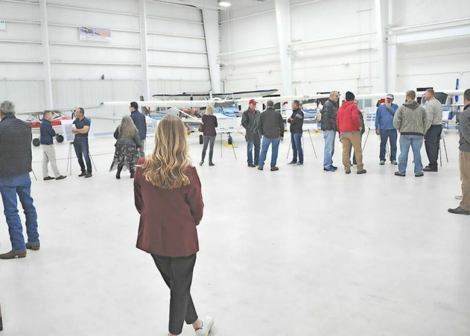 A sizable group attended the Wayne County Airport for an informational meeting regarding the master plan. The Cleveland office of CHA Consulting hosted the event to gather input from pilots and interested stakeholders. Wayne County Airport master planning begins