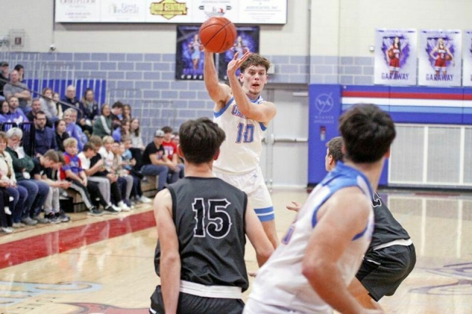 Garaway’s Gabe Amicone rises to fire a pass inside the paint. After missing game one in this seasonal rivalry, Amicone’s presence played a key role in the Pirates’ victory, the senior’s hot start spotting Garaway to an early lead it didn’t relinquish. Pirates fend off Hawks in spirited IVC showdown