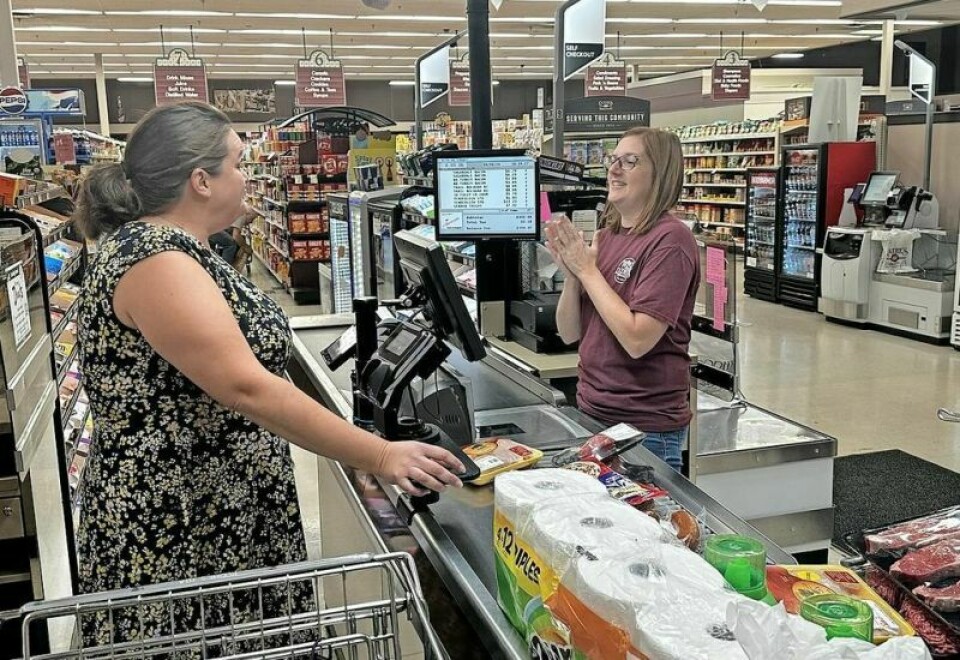 Tina Owens chats with Keri Rodhe after the 90-second dash through the aisles of Rodhe's Marketplace netted Owens $334 worth of groceries and an additional $90 bonus, all for free. There will be another shopping spree soon as Rodhe's celebrates its 90th anniversary. Owens makes every second count in shopping spree at Rodhe’s