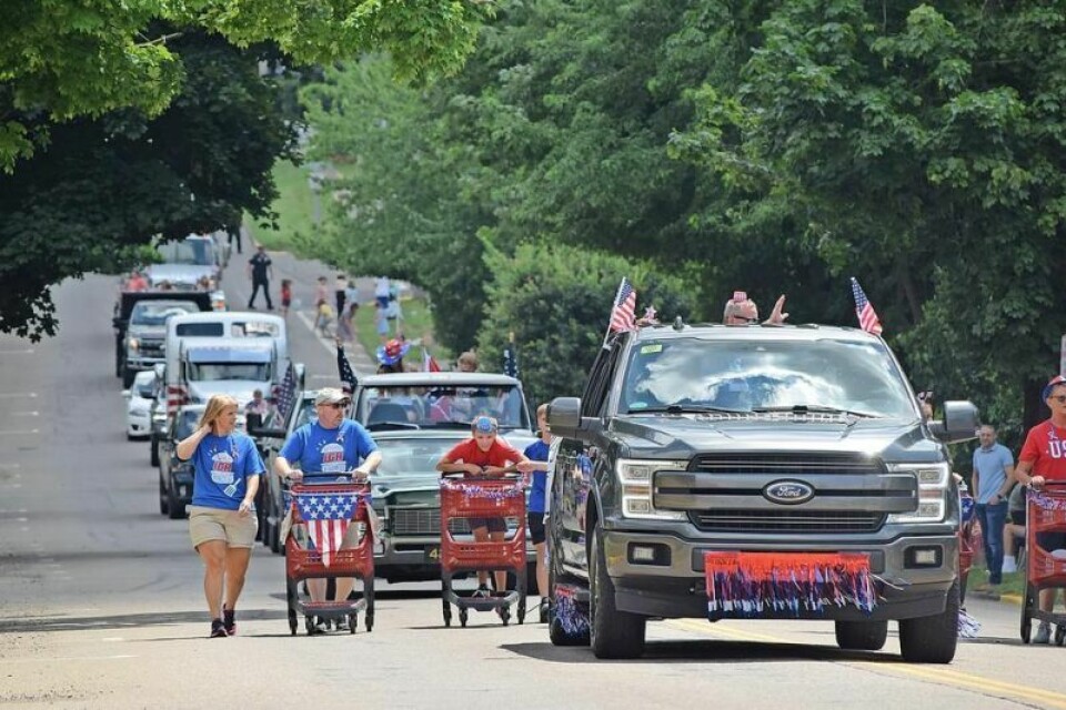The Holmes County bicentennial grand parade drew a large crowd on a Sunday afternoon, with the parade and all the other events being pushed back a day due to inclement weather on Saturday. Delay can’t stop Holmes bicentennial celebration