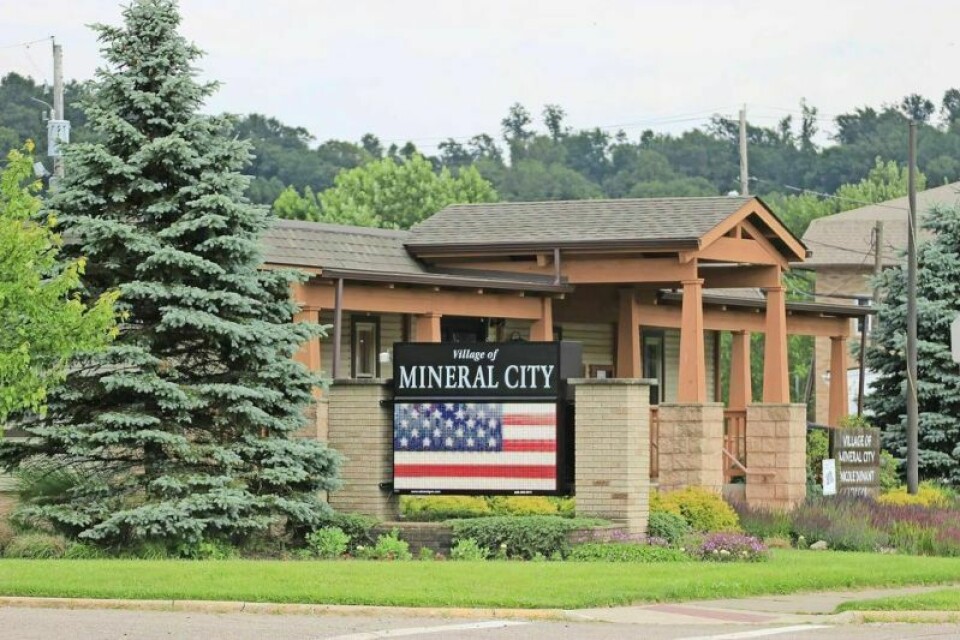 Mineral City Council meets on the second and fourth Thursdays of each month at 7 p.m. All meetings are open to the public. Rumors about fire station rental price addressed