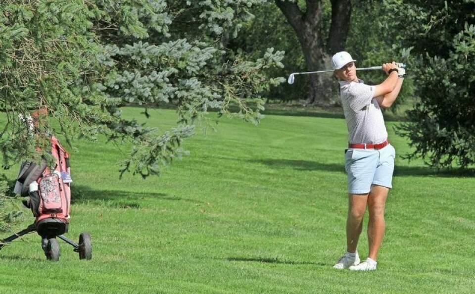 Garaway’s Trace Gibson, a two-time All-Ohioan who led the Pirates to the state tournament this past weekend with a medalist score of 72 in district play, capped off the Inter-Valley Conference as its Player of the Year, edging out Hiland’s Jack Mast by a single stroke. In IVC race, Gibson and Mast were linked together on the links