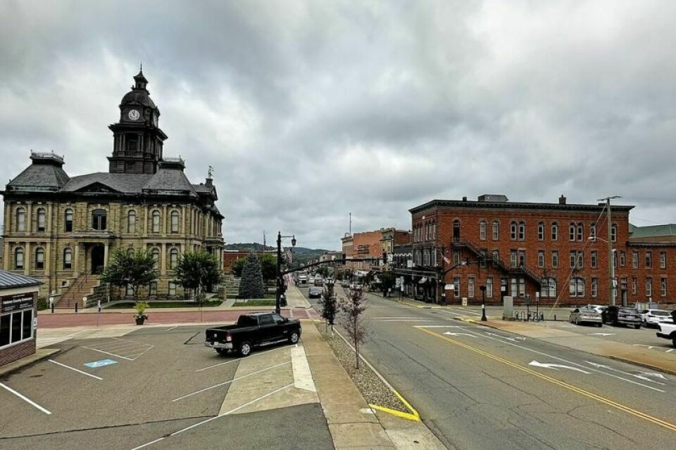 Ohio Magazine recently recognized Historic Downtown Millersburg for its thriving downtown filled with small businesses, eye for historic preservation, access to beautiful countryside and attractions surrounding it. Hometown honor for Historic Downtown Millersburg