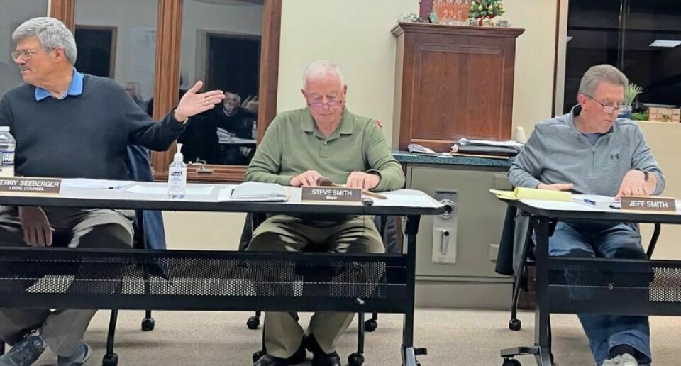 Mayor Steve Smith read a letter from Dover Fire Chief Russ Volkert about the improvements that have been made in the Strasburg Fire Department since Fire Chief Steve Laskey was named full-time chief in 2022. Firefighters attend meeting in support of fire chief