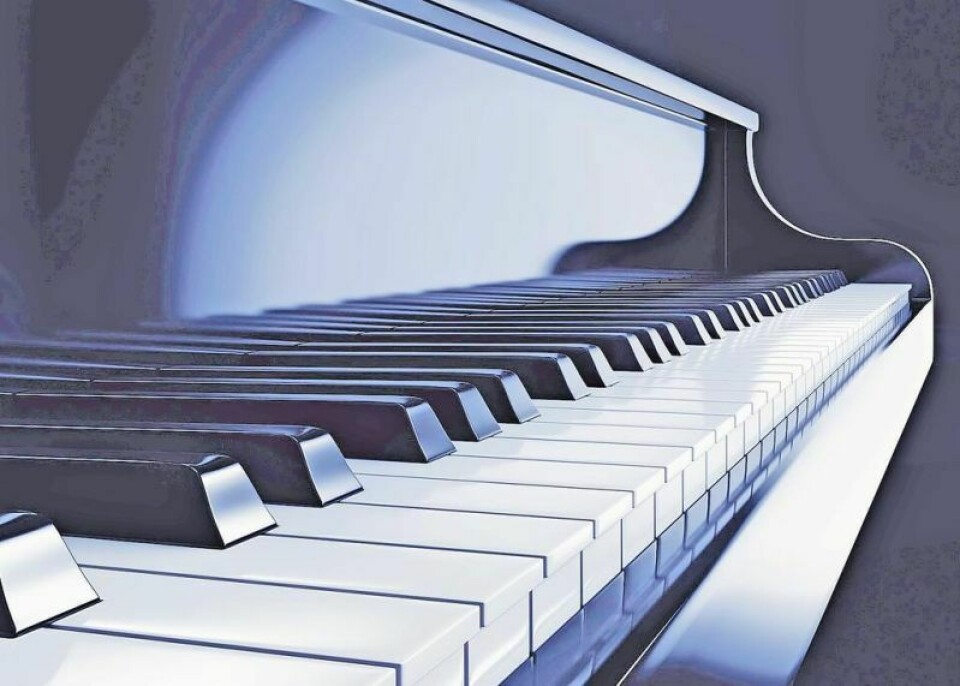 At the October meeting of the Wooster Music Club, Dr. Dennis Helmuth gave a slide presentation titled Your Brain on Music. Wooster Music Club learns how music affects the brain
