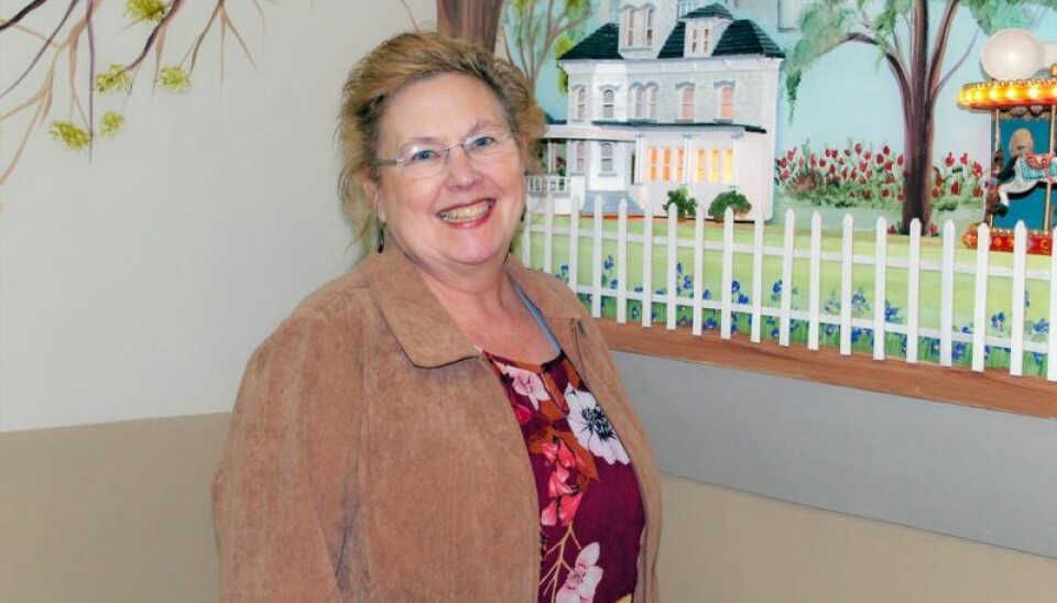 Dee Grossman will lead a four-week wheel-throwing pottery.