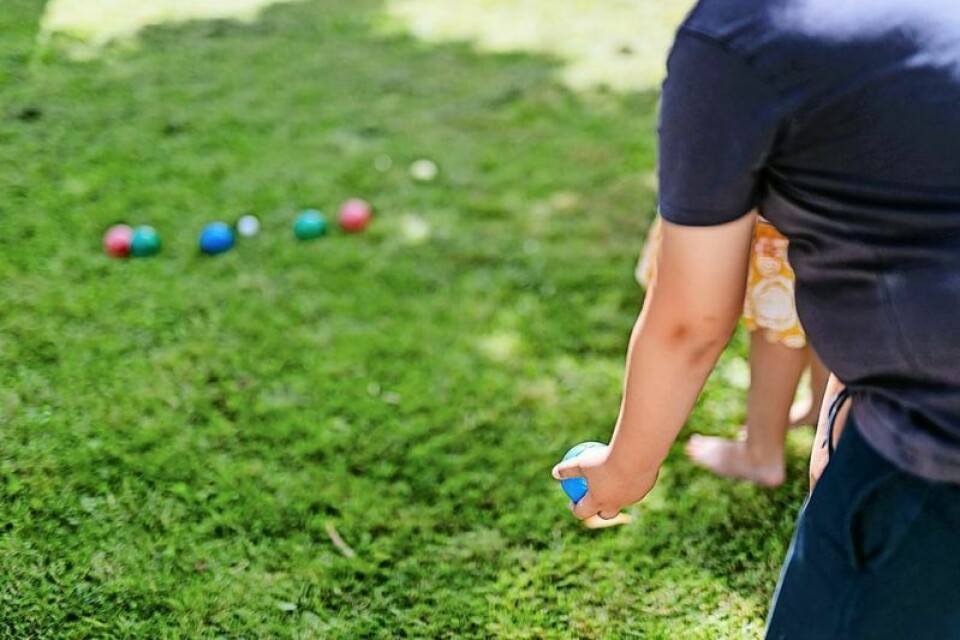 Participants will learn when and where to play and how to form a team. Bocce clinic offered at city park
