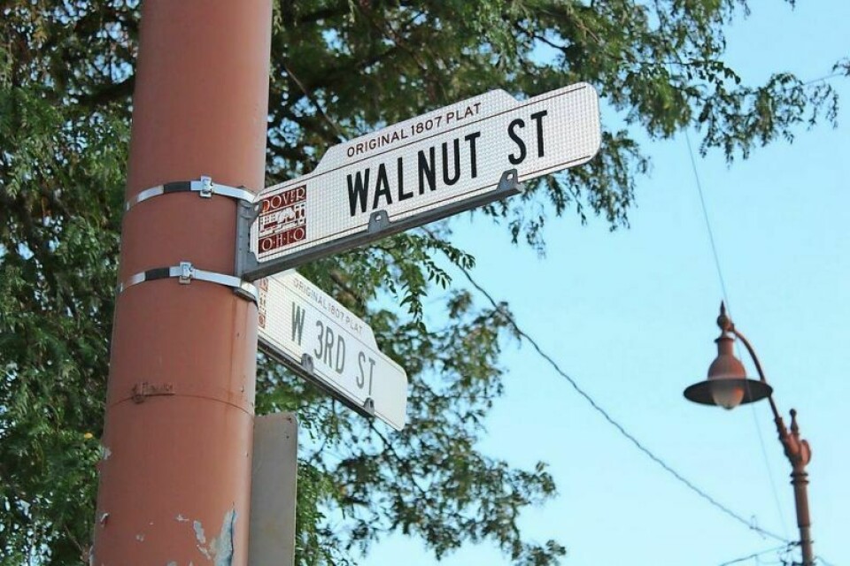 Dover Council voted to replace the traffic lights at the intersections of Slingluff Avenue and North Walnut Street and West Third Street and Walnut Street. Dover to replace lights at 2 critical intersections