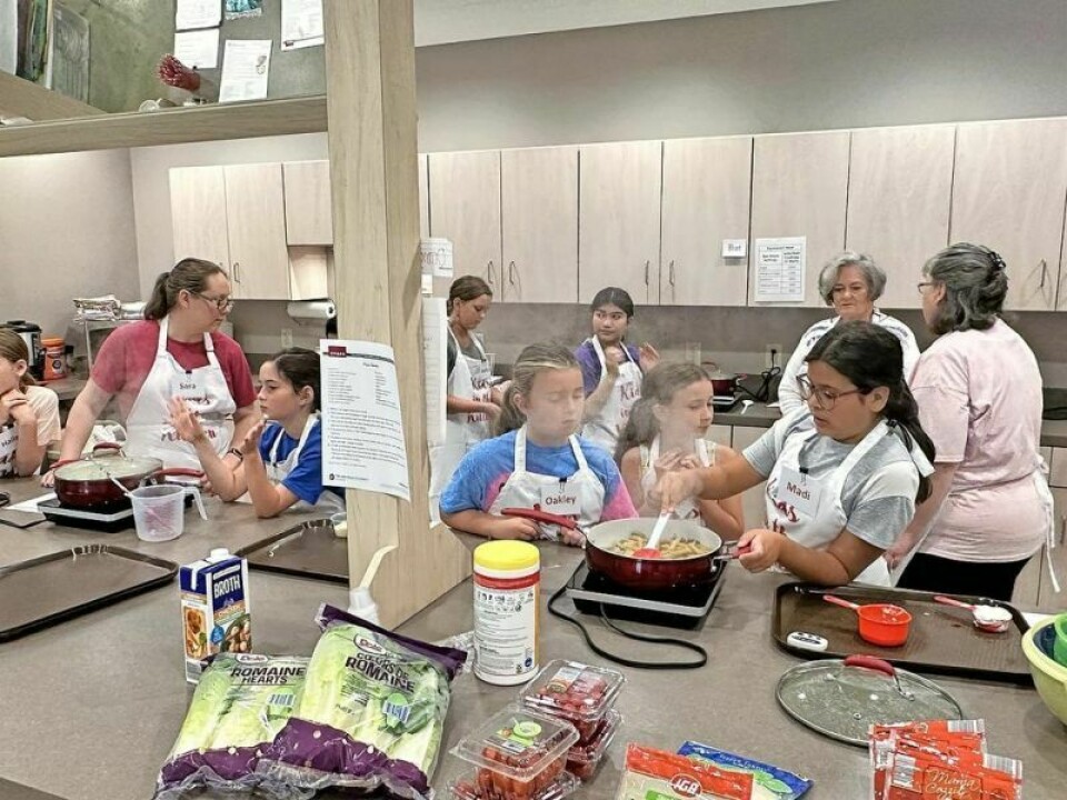 Recently, the OSU Extension Holmes County shared its past year’s accomplishments, which included plenty of learning in the kitchen for the kids with Kate Shumaker. A new endeavor saw educator Ella Lorentz hit the trails to area schools, where hundreds of students were introduced to STEM education opportunities including the solar eclipse, roller coasters and more. Lorentz excited after successful first year of STEM education