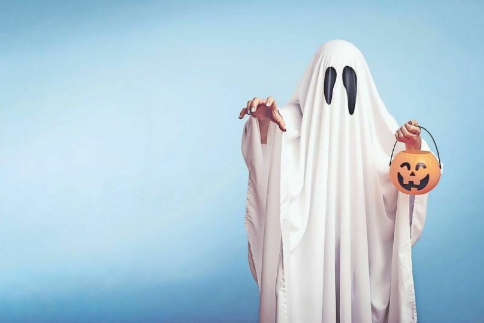 The City of Wooster is encouraging all trick‐or‐treat events be scheduled between 4-8 p.m. on the last Saturday of October, Oct. 28. City of Wooster guidelines for safe trick-or-treating