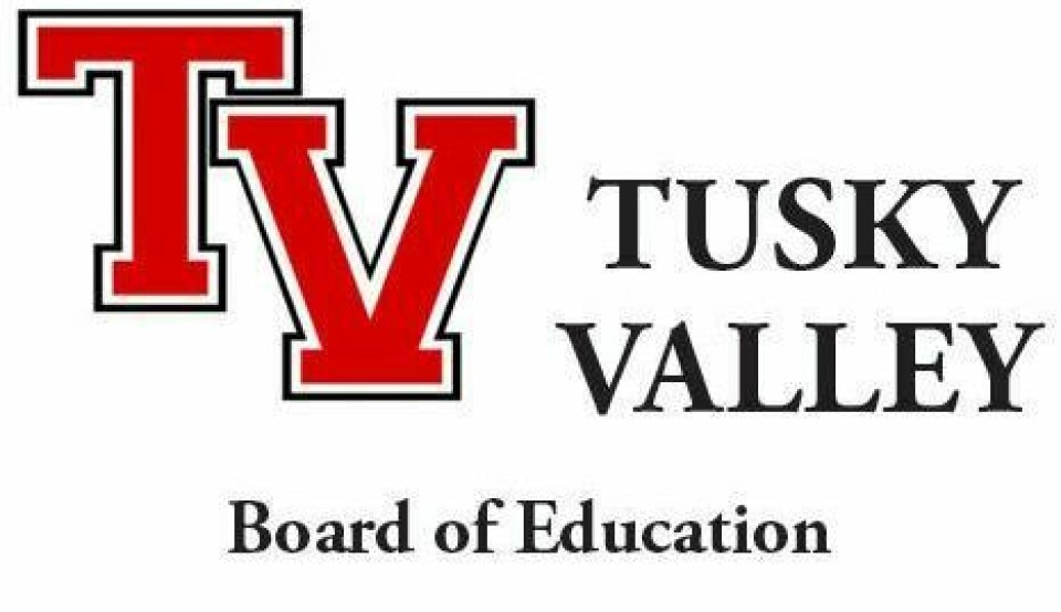 Tusky Valley board approves facility dogs for every building Tusky Valley board approves facility dogs for every building