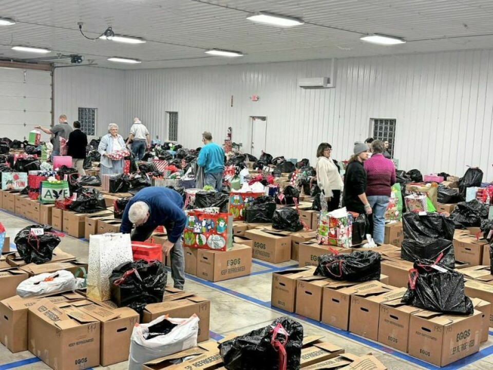 Every year hundreds of volunteers allow Holmes County Share-A-Christmas to share goodwill and glad tidings to hundreds of area families. The gift of joy isn’t just possessed by those who receive, but also by those who give generously of both time and money. A message of thanks for Share-A-Christmas volunteers