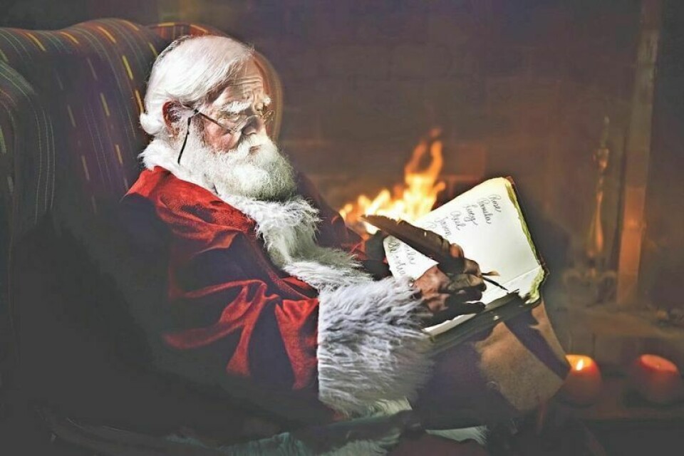 Old St. Nick and Mrs. Claus will settle in by the classic old fireplace in the Moreland historical log home when Moreland Community Historical Society presents the second annual Christmas open house at the Moreland Church of God on Saturday and Sunday, Dec. 2-3 from 1-5 p.m. Moreland open house should be a toyrific time