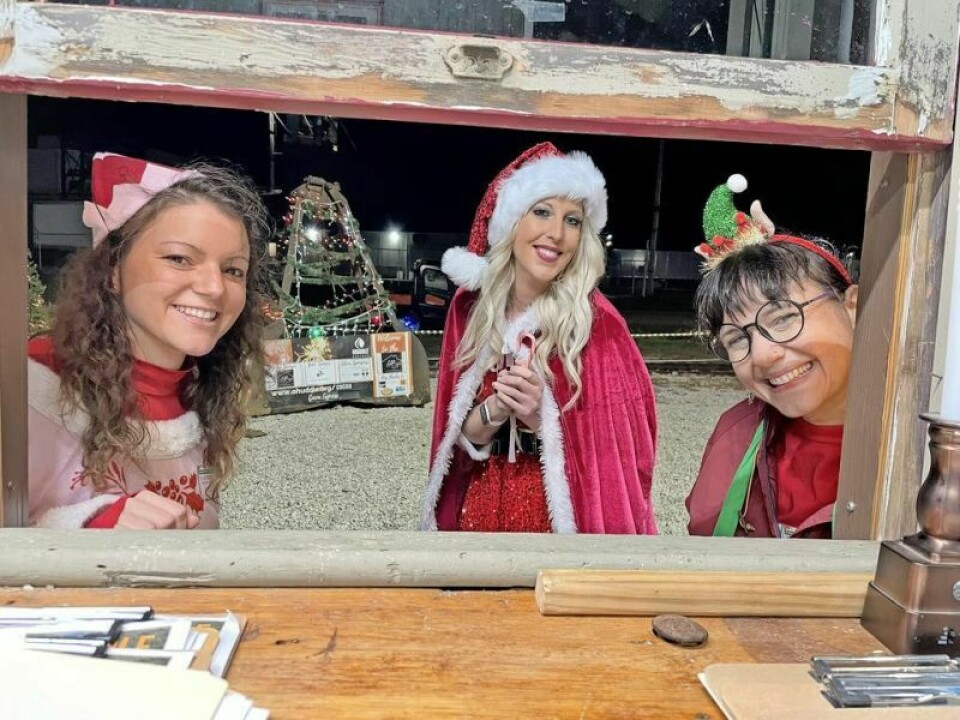 The Cocoa Express, benefiting OHuddle, was held Dec. 9 and included Miss Amy Claus and her elves, as well as a 40-minute train ride. OHuddle, ORHS hold Cocoa Express