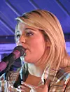 Rising country music star Lauren Alaina encourages fans to follow your dreams at Tuscarawas County Fair appearance