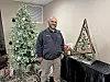 Joe Creaturo’s skills create a winning Christmas centerpiece