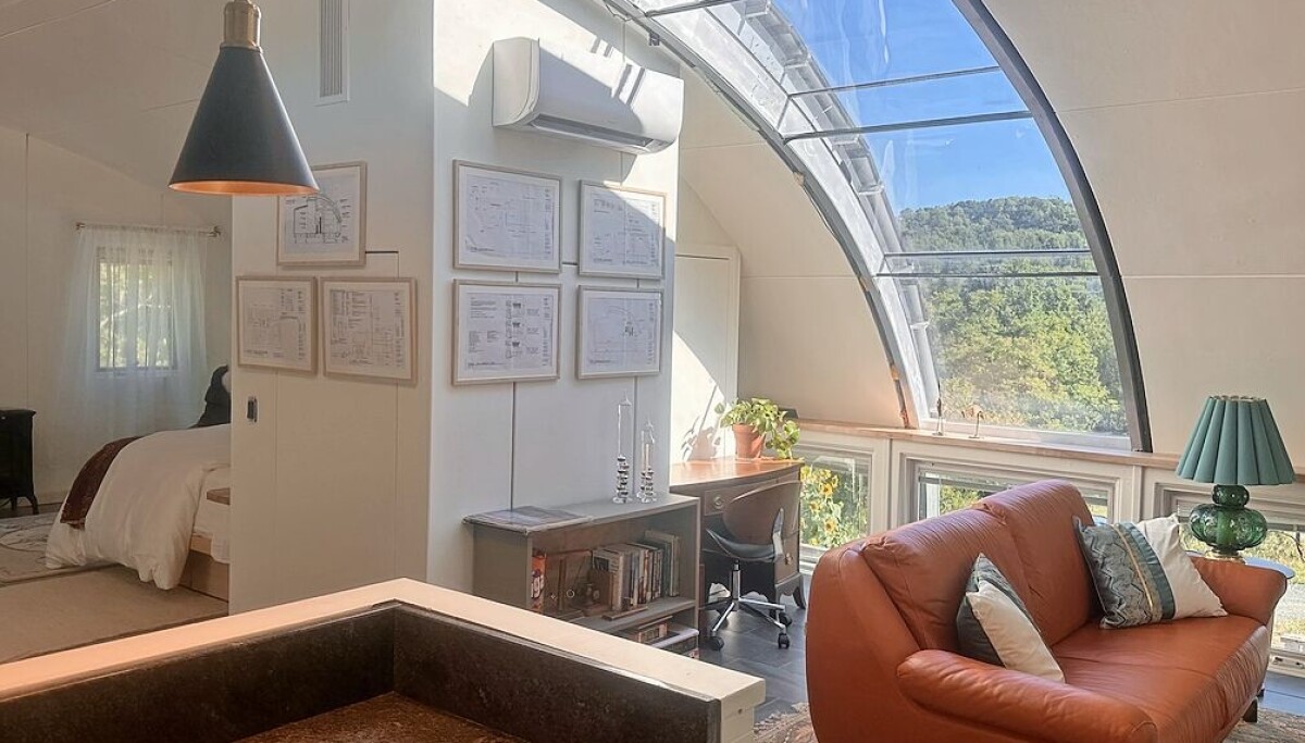 Off-grid tiny rental offers secluded getaway in Dover