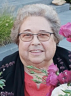 Gloria Yoder