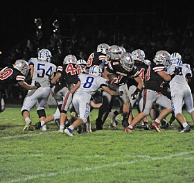 Toombs scores four touchdowns as Fredericktown overcomes early deficit to defeat Danville