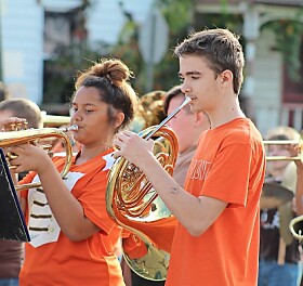 Mustang Mania brings families together at Claymont Middle School