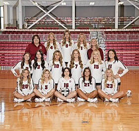 Dover senior-led volleyball team eyes deep postseason run after dominant regular season