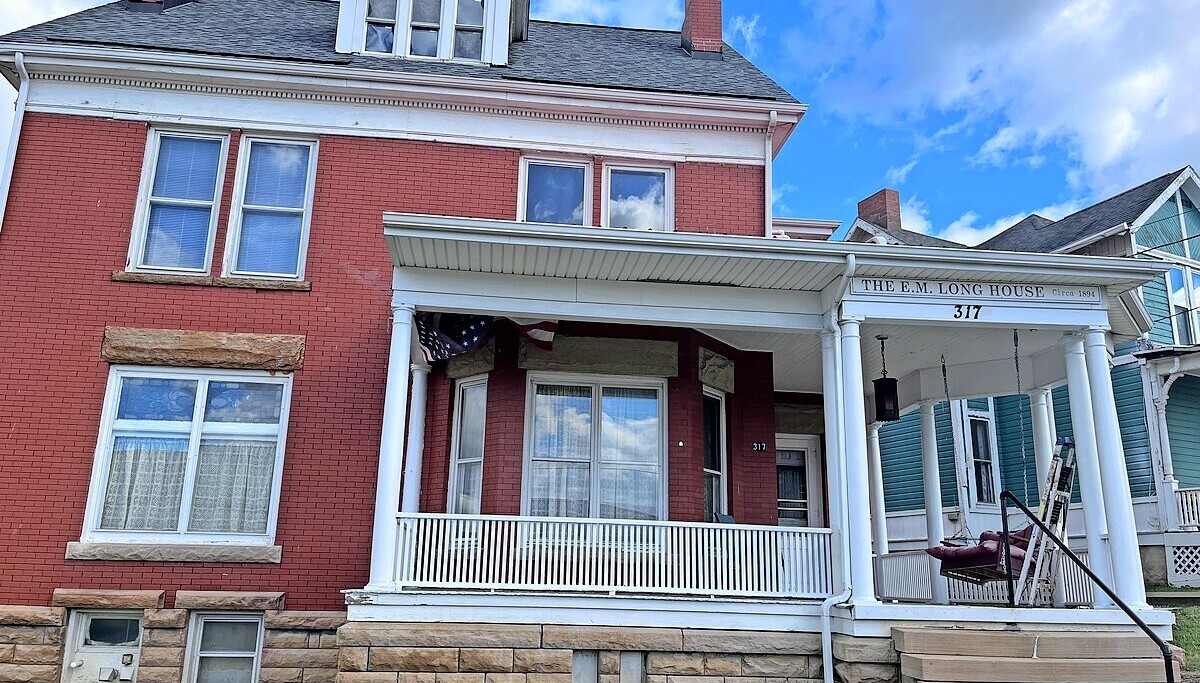 Historic Cadiz home built by master craftsman E.M. Long being meticulously restored Historic Cadiz home built by master craftsman E.M. Long being meticulously restored