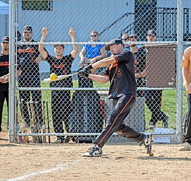 Home run challenge helps Winesburg Fall Gathering hit record $384K