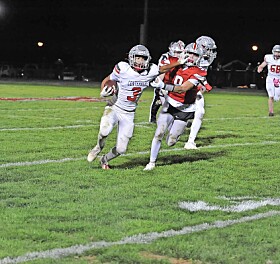 Centerburg shuts out Fredericktown 34-0 to claim outright KMAC championship