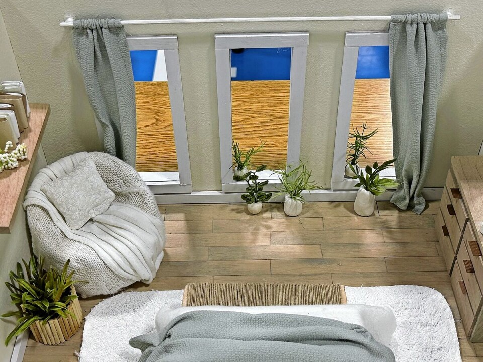 Upon first viewing, some of the bedrooms were so realistic that up close they could be taken for a real life-size bedroom.